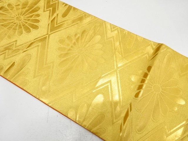 アンティーク　松皮菱に菊模様織り出し全通袋帯（着用可）