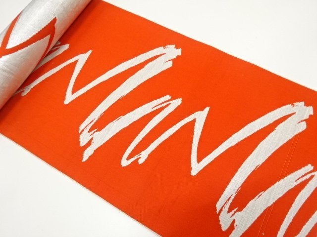 アンティーク　刷毛目模様織り出し　八寸帯地反物