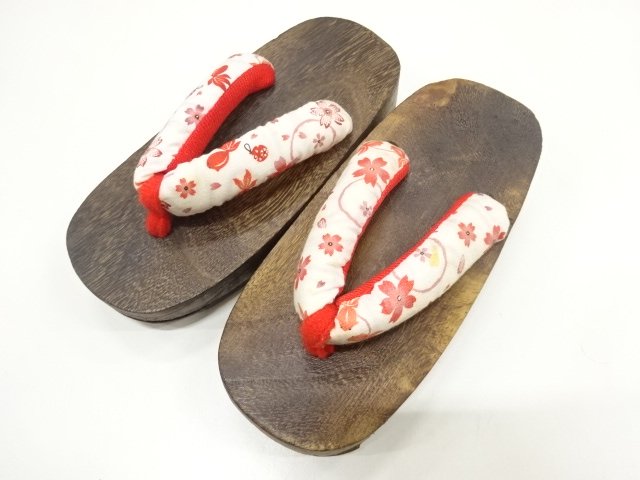 未使用品　焼桐子供用下駄(18センチ)