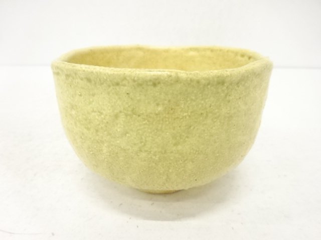 JAPANESE COLLECTIBLE / ASH-GLAZED TEA BOWL