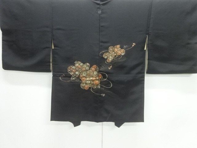 菊梅模様織り出し一つ紋絵羽織