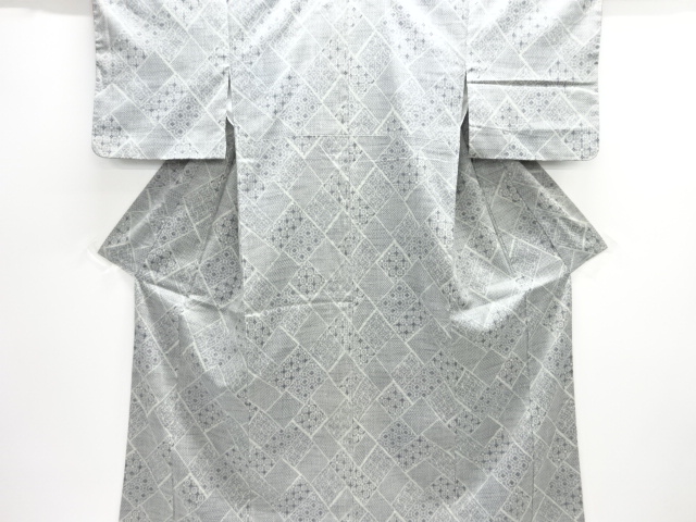 JAPANESE KIMONO / TSUMUGI / CLASSICAL PATTERN