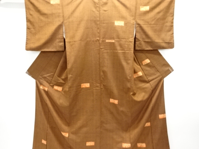 色紙に花・芝草模様手織り紬着物