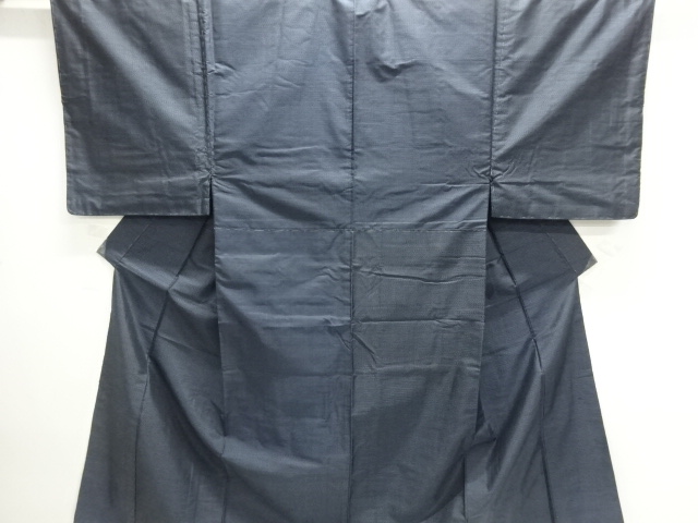 亀甲絣柄織り出し本場泥大島紬男物着物アンサンブル