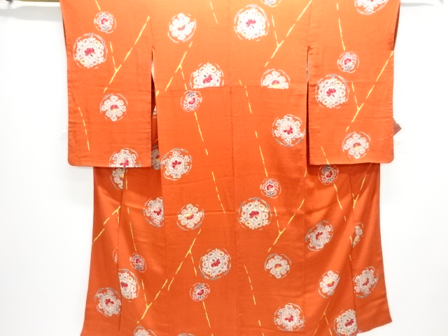大正ロマン　錦紗華紋に花模様着物