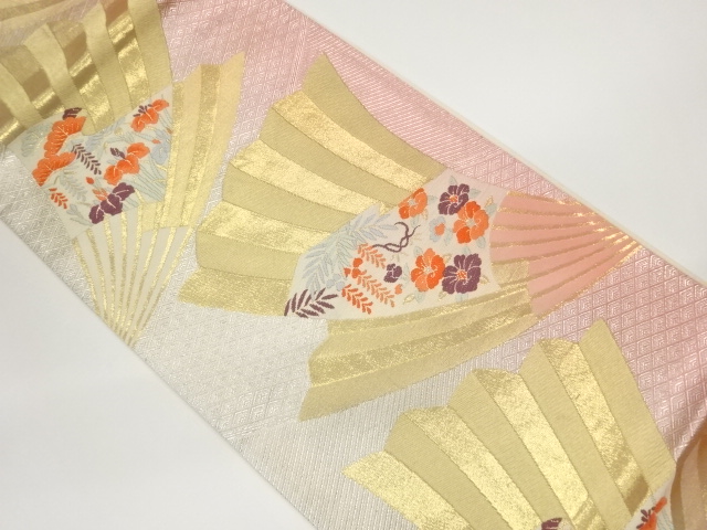扇に草花模様織出し袋帯