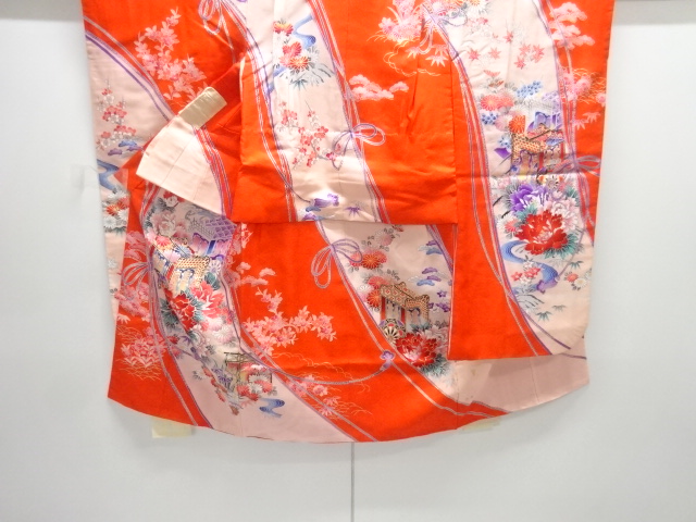 JAPANESE KIMONO / ANTIQUE KIMONO / SILK / CARRIAGE & FLOWERS