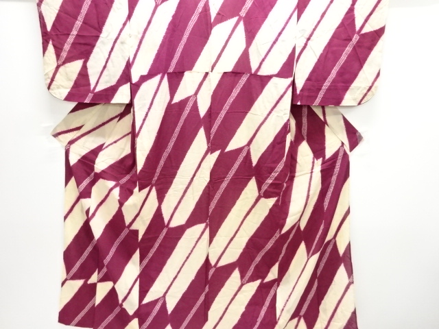 JAPANESE KIMONO / ANTIQUE GEORGETTE SHIBORI ARROW FEATHER PATTERN HITO