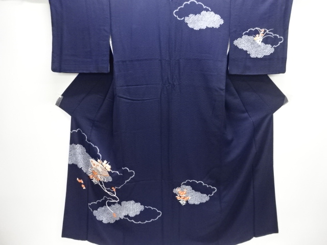 絞り扇に菊・楓模様刺繍訪問着