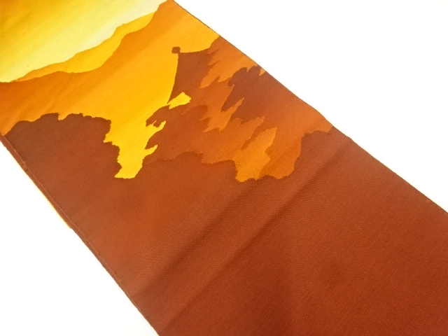 JAPANESE KIMONO / ORIGAMI NAGOYA OBI: LANDSCAPE PATTERN OF A TEMPLE / 