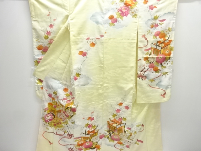 JAPANESE KIMONO / ANTIQUE FURISODE / SILK / EMBROIDERY / CARRIAGE & PEONY