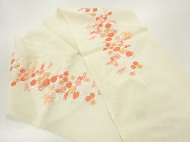 半JAPANESE KIMONO / HAN-ERI / EMBROIDERY / FLORAL PLANTS