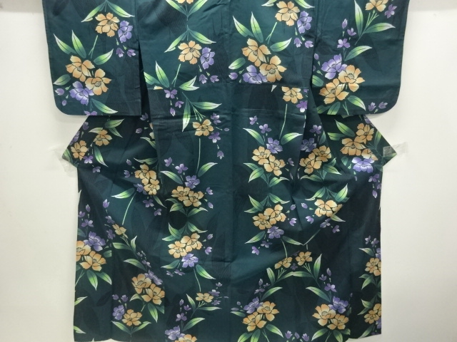 草花模様浴衣