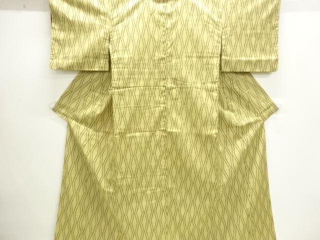 JAPANESE KIMONO / VARIATION OF TSUMUGI TACHINUKI PATTERN KIMONO