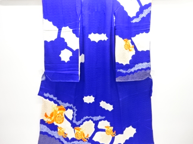 アンティーク　絞り御所車模様刺繍着物（重ね衿付き）