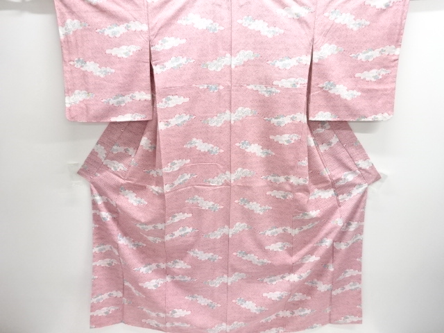 雲に草花模様小紋着物