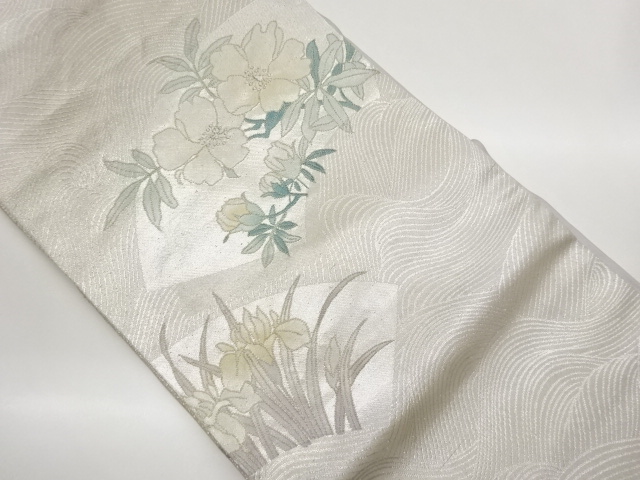 相良刺繍地紙に花葉模様織出し名古屋帯