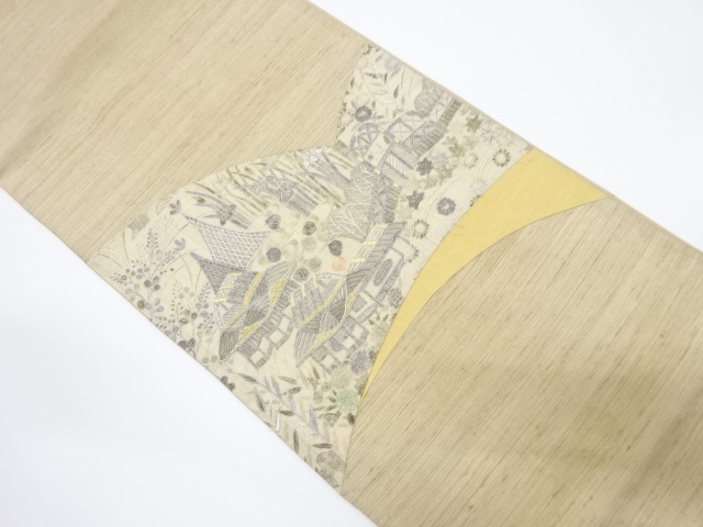 着物・帯 ] - 袋帯 手織り紬切り嵌め相良刺繍家屋風景模様袋帯宗 sou 