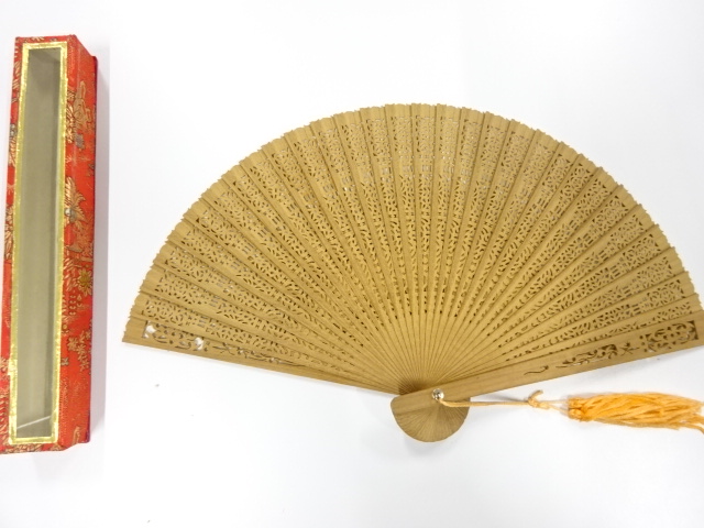 JAPANESE KIMONO / ANTIQUE FOLDING FAN / SANDALWOOD