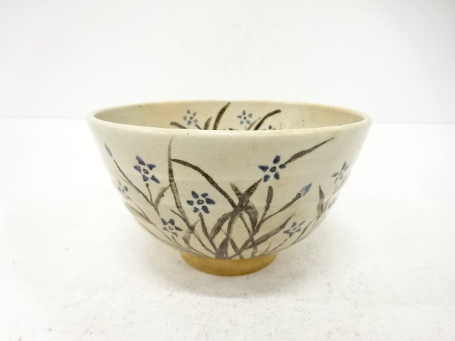 JAPANESE TEA CEREMONY / TEA BOWL CHAWAN / IROE / FLOWER / ARTISAN WORK