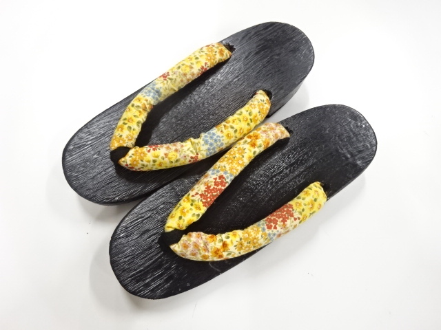 JAPANESE KIMONO / PAULOWNIA GETA (23.5CM)