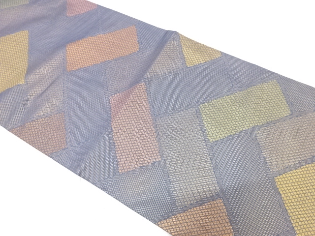 桧垣模様織り出し　開き名古屋帯（額縁仕立て）