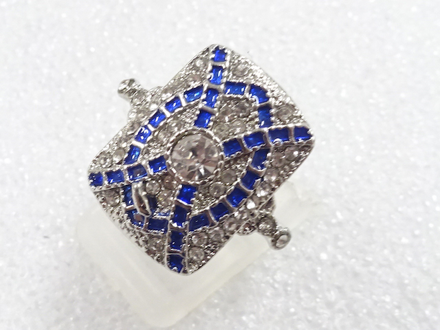 JAPANESE KIMONO / ANTIQUE CRYSTAL RING (SIZE 13)