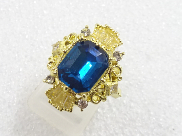 色石　指輪(9.5号)