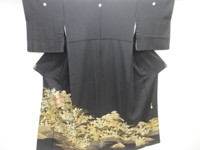 SALE!! 作家物　金彩屋敷に草花模様留袖(比翼付き)