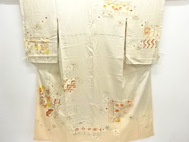 アンティーク　錦紗色紙に華紋・唐花模様刺繍着物