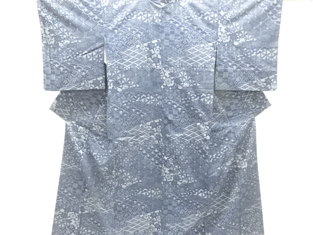 JAPANESE KIMONO / TSUMUGI / FLOWER CLASSICAL PATTERN