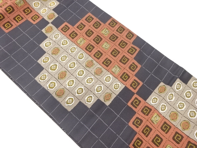 格子に花亀甲・抽象模様織出し開き名古屋帯（額縁仕立て）