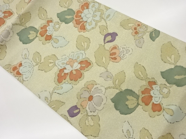 牡丹唐草模様織出し開き名古屋帯（額縁仕立て）