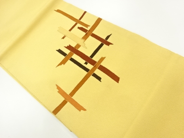 縮緬地　手描き　変わり井桁模様開き名古屋帯（額縁仕立て）