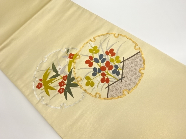 金駒刺繍雪輪に秋草・麻の葉模様袋帯