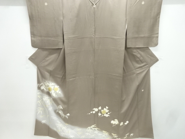 SALE!! 作家物　金彩友禅松竹梅模様刺繍三ツ紋色留袖
