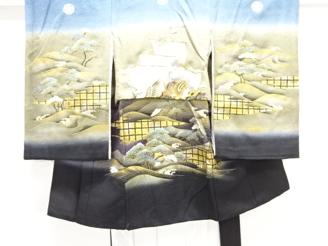 JAPANESE KIMONO / KIMONO FOR BOYS / SILK / MONTSUKI / TREASURE BOAT