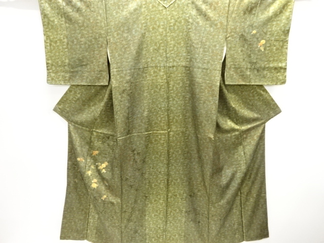 JAPANESE KIMONO / HOMONGI / SILK / EMBROIDERY / KIKU