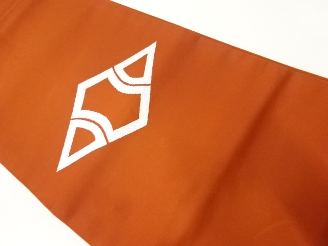 リサイクル　変わり菱模様織出し開き名古屋帯（額縁仕立て）