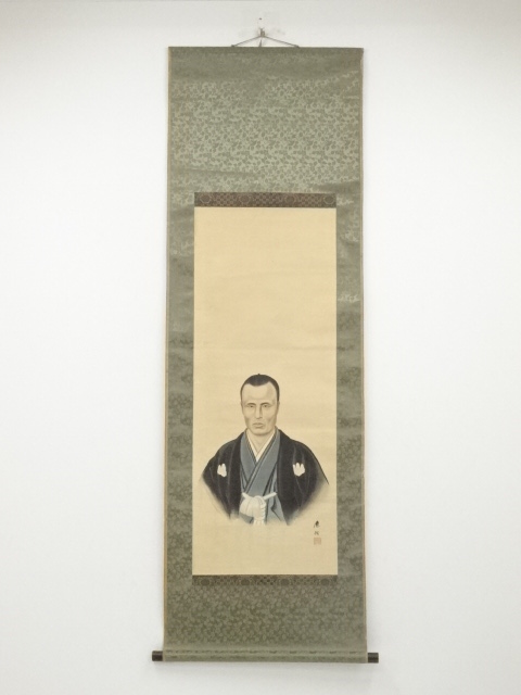 昭和期　應信筆　中岡慎太郎肖像画　肉筆絹本掛軸（箱付）