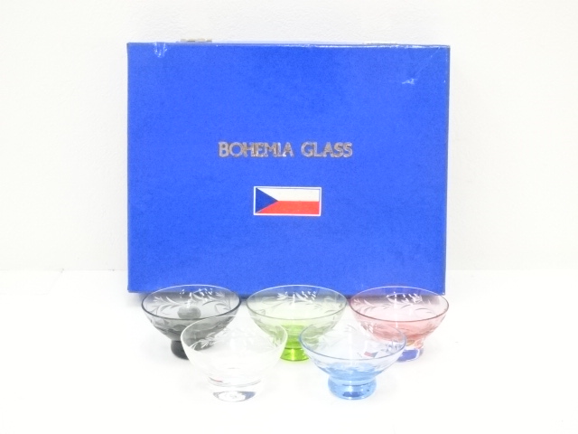 ボヘミアガラス　色変りグラス5客